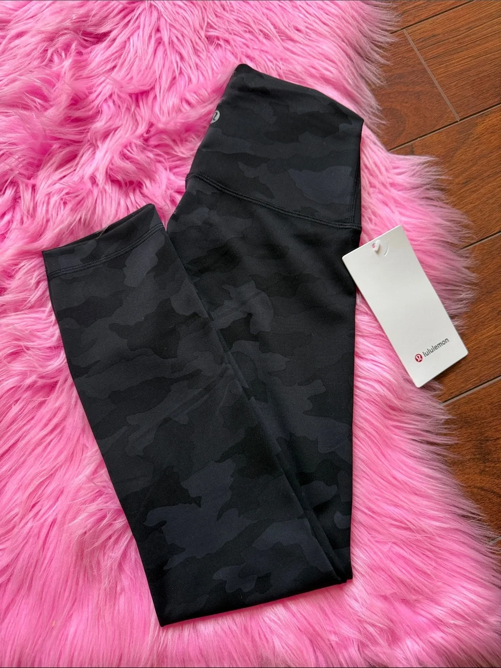 Lululemon size 4 Wunder train HR crop 23” heritage 360 camo deep coal multi NWT